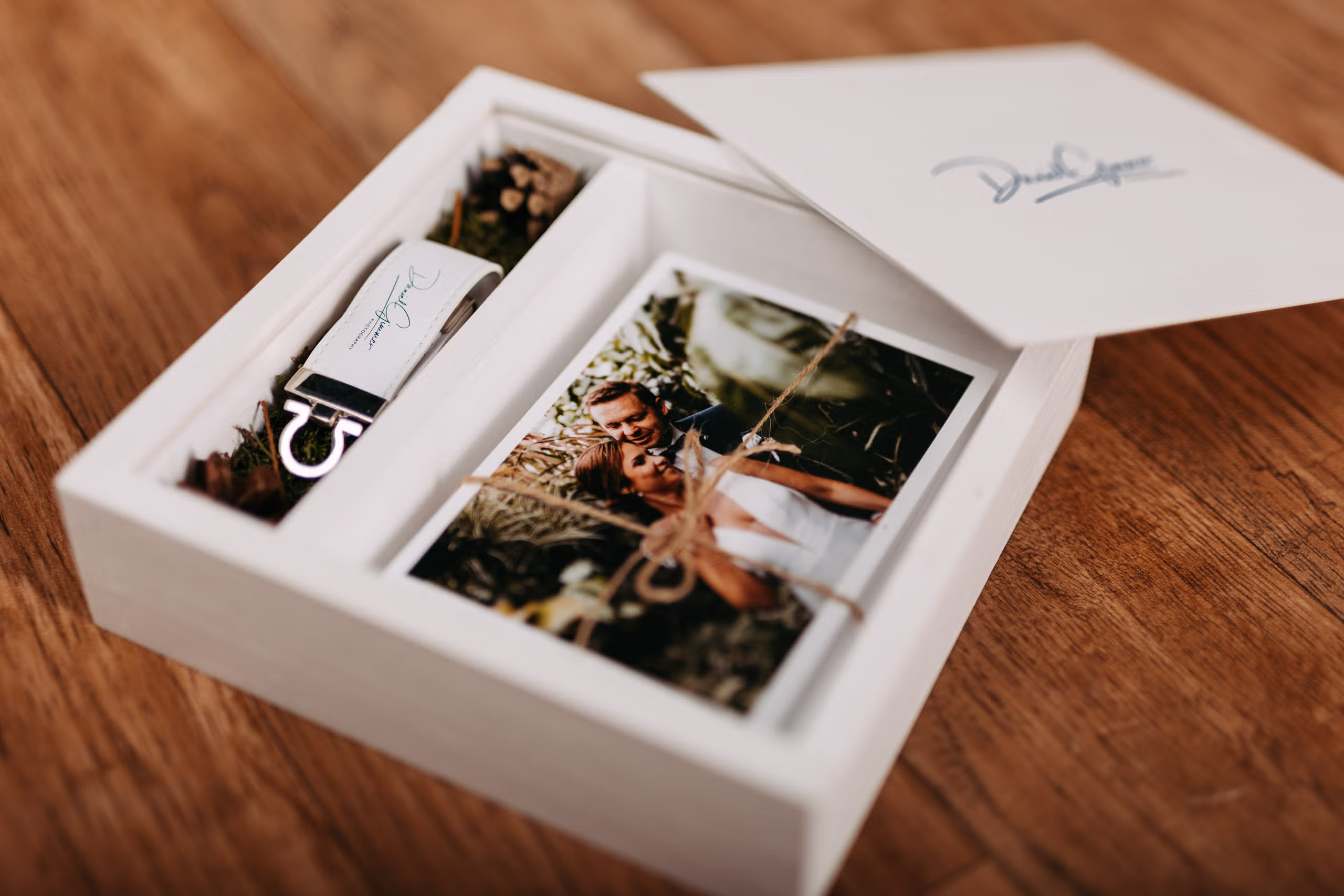 Hochzeitsbox mit Prints