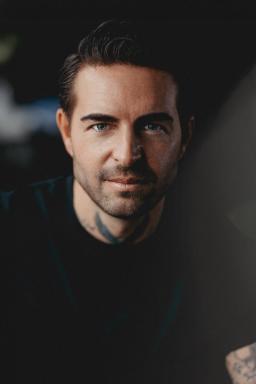 DANIEL-GIMMER-PHOTOGRAPHY_TIMO-ROEGELE_0393-Bearbeitet