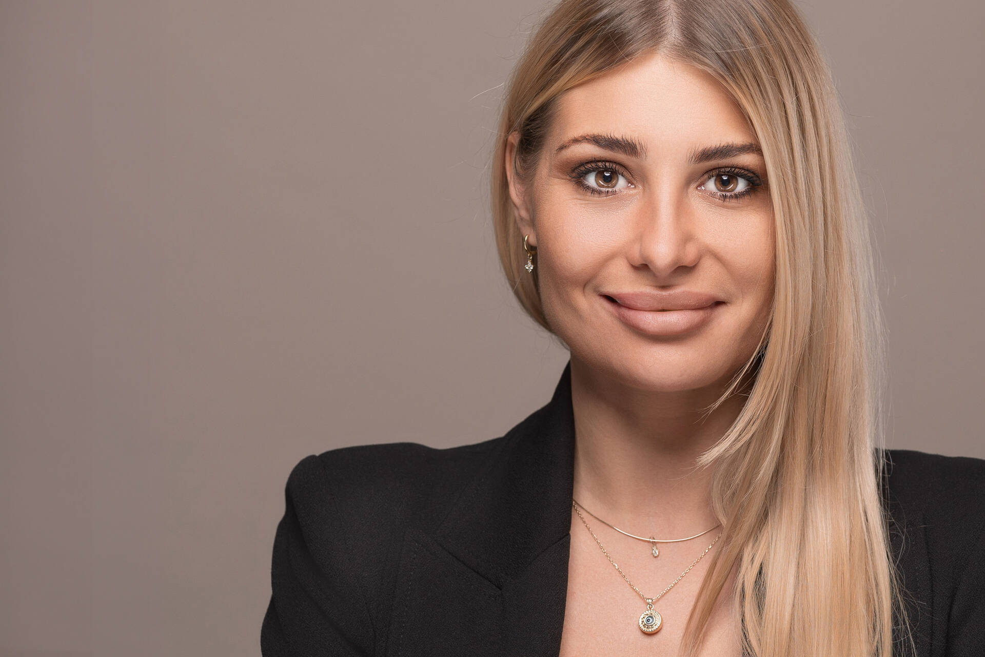 samira-winkler businessportrait